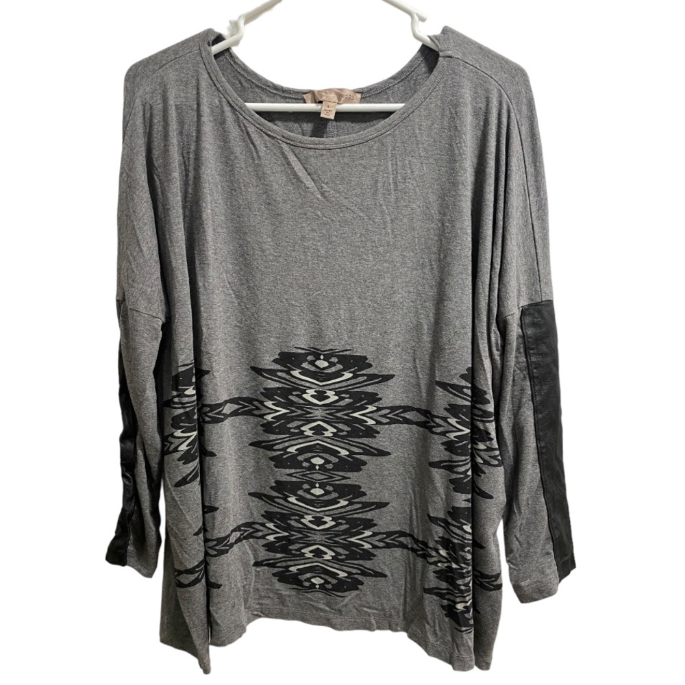 Women’s Red 23 Long-Sleeve Top, size Large, Gray‎ & Black